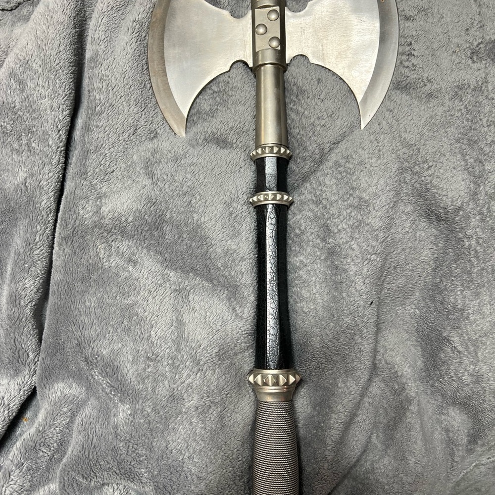 Double bladed axe